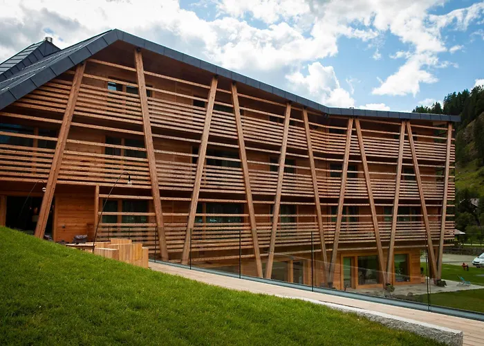 Au Charmant Petit Lac - Ecohotel Parc&Spa