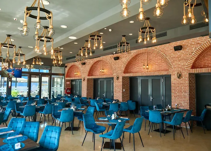 Hotel Adriano