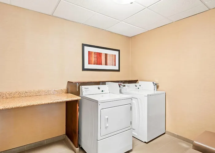 Comfort Suites Linn County Fairground And Expo