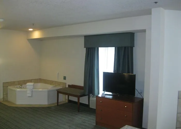 Best Western Liberty Inn Dupont Jblm
