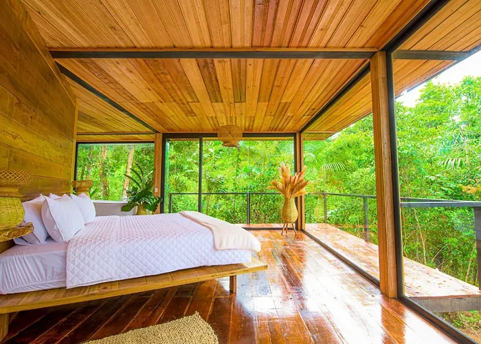 Suite Alpayaku, Suite Boutique Privada Con Desayuno Incluido, Cedro Amazon Lodge