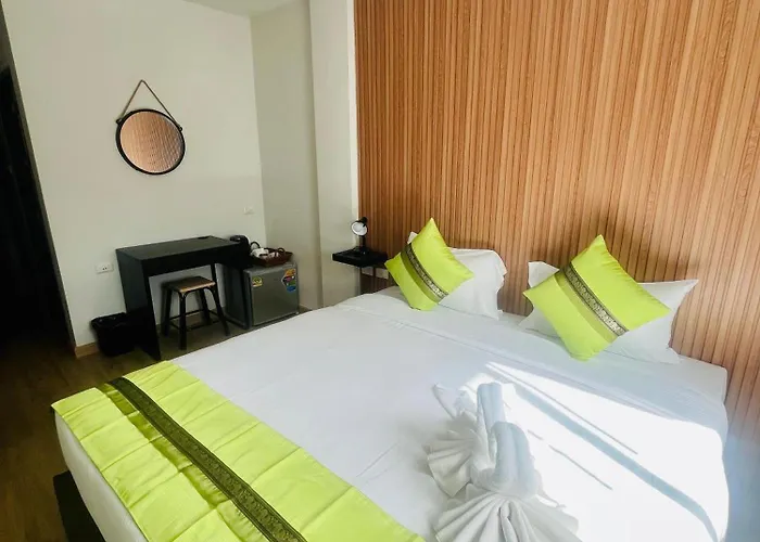 28 Boutique Hotel - Newly Renovated