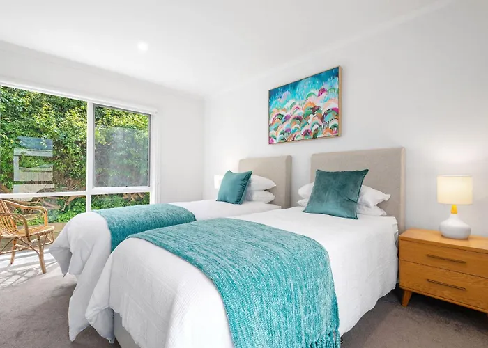 Coastal Charm In Prime Position