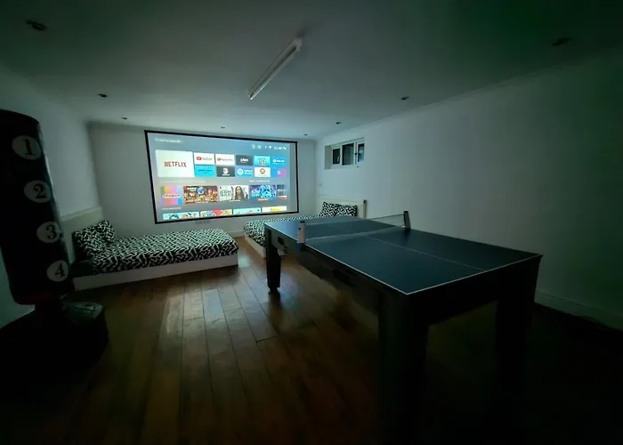 Standard Single Room - Shared