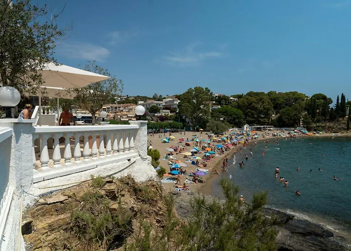 Hotel Grifeu Y Restaurant - Costa Brava