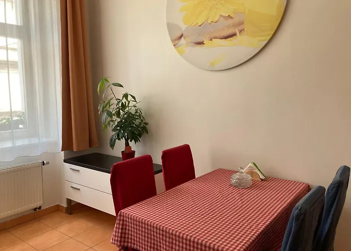 Aparthotel City 5