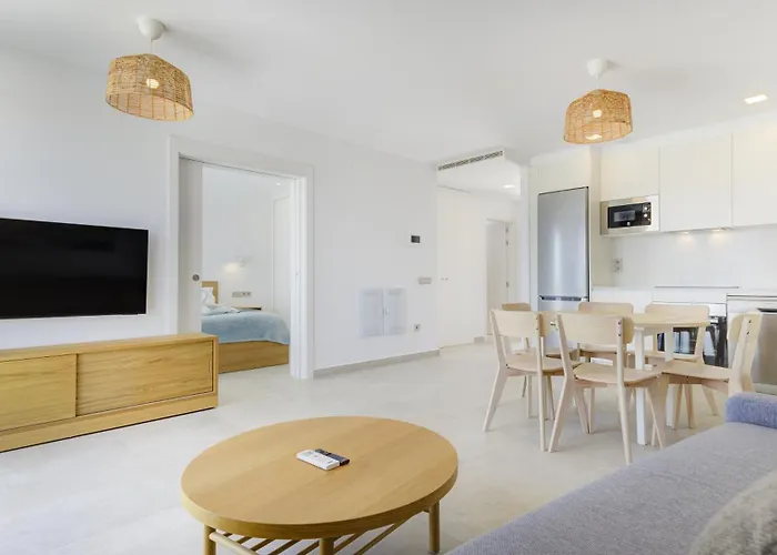Calm Beach Apartments