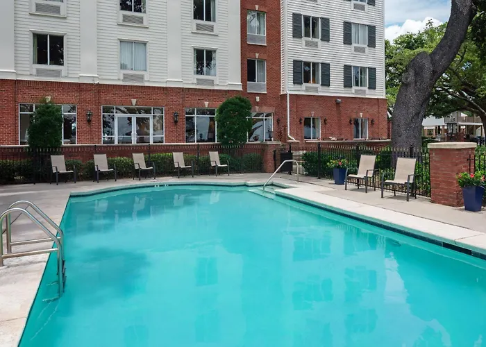 The Inn At Long Beach