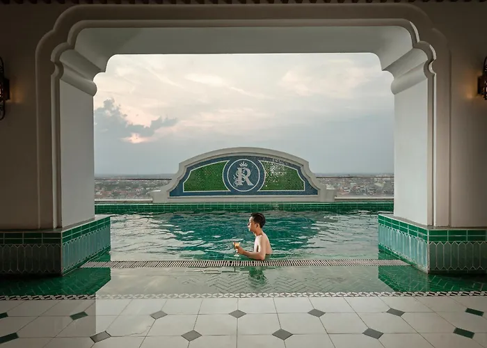 Rex Quang Binh Hotel