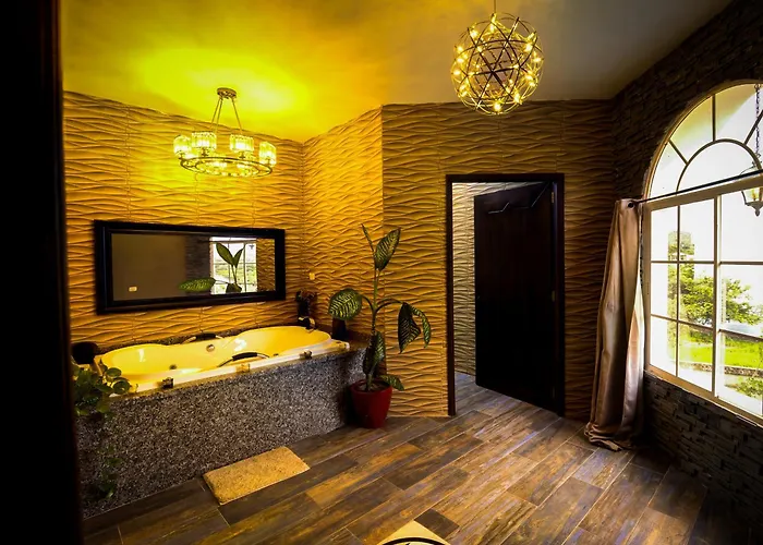Hotel Bugambilias