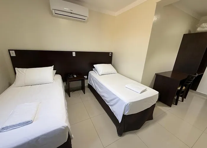 Master Gold Hotel Express