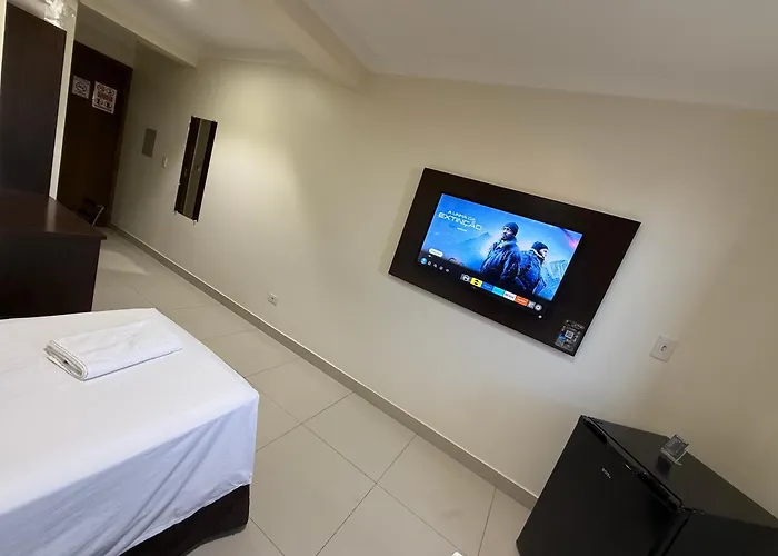 Master Gold Hotel Express