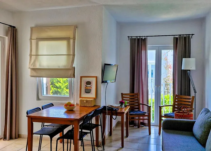 Meis Hotel