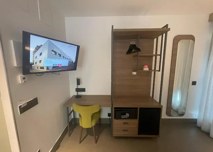 Urban A+++ Hotel