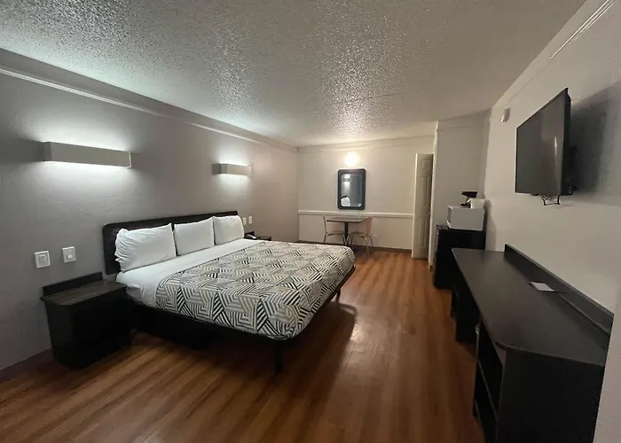Studio 6 Suites Euless, Tx - Dfw West