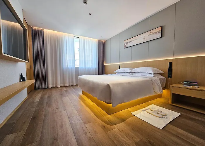 Tianping Hotel