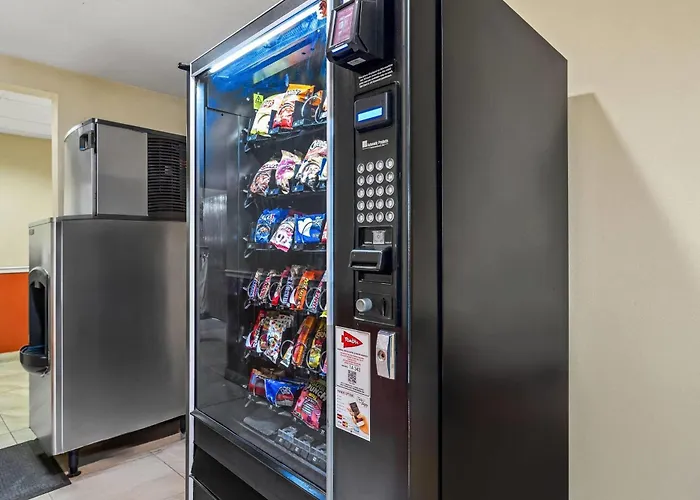 Super 8 By Wyndham Marana/Tucson Area