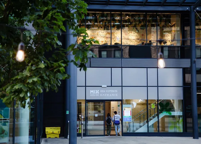 New Era Living - Private Rooms Next To Bramall Lane