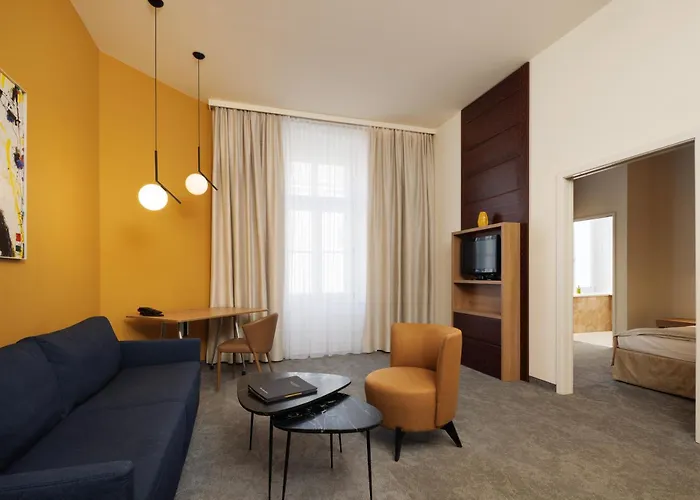 Hilight Suites Hotel