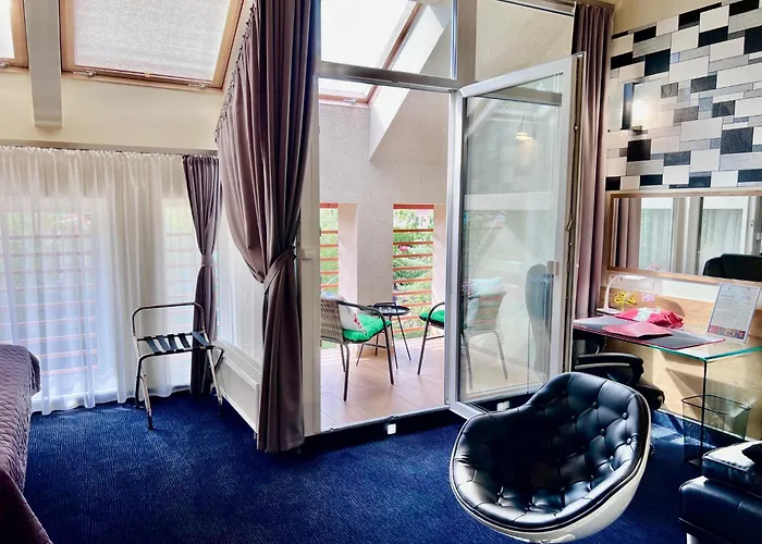 Aura - Hotel & Restaurant & Sauna
