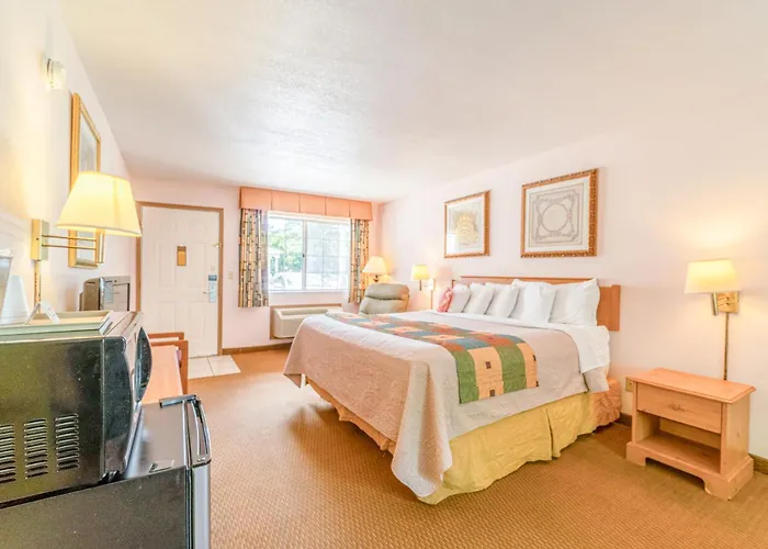 Hotel O Eureka Springs - Christ Of Ozark Area