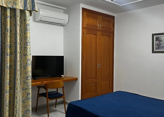 Bayo Lirola Hotel Balisa