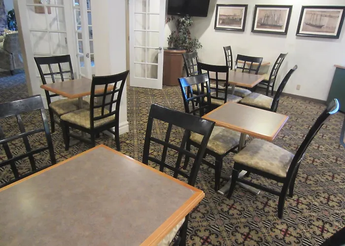 Best Western John Muir Inn