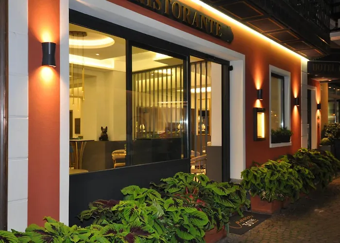 Cavour 30Tre - Moderno Per Tradizione