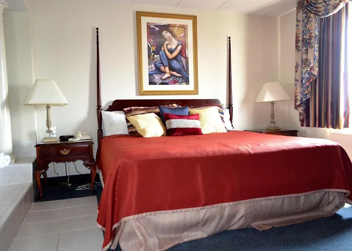 Super 8 By Wyndham Frederick