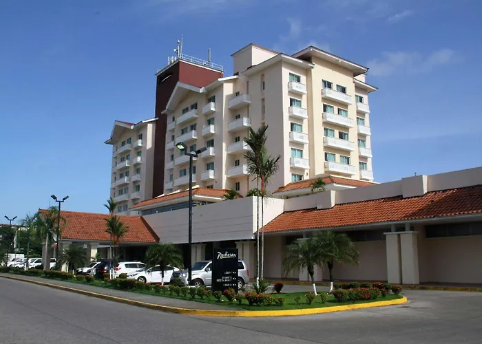 Radisson Colon 2000 Hotel & Casino At Cruise Port & Duty Free Mall