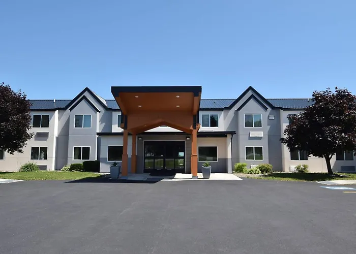 Quality Inn & Suites Watertown Fort Drum
