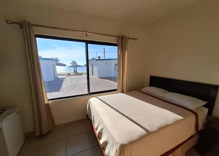 #53 Bungalow Seaside Hotel & Victors Rv Park