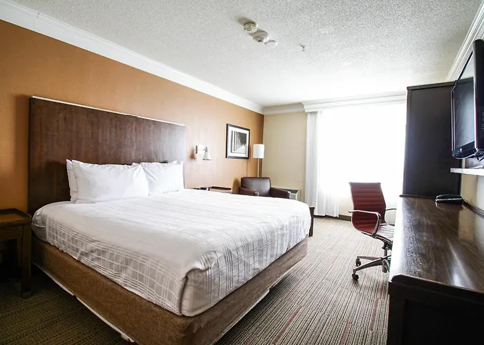 Waterloo Suites Hotel, Trademark Collection By Wyndham