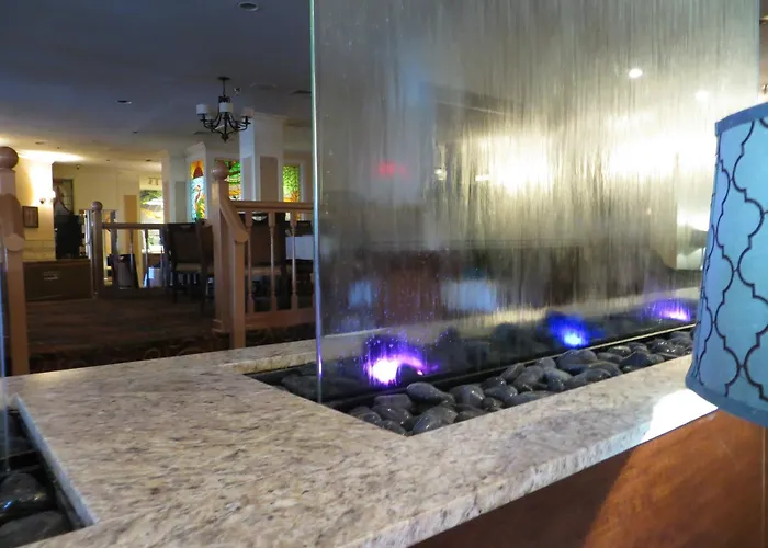 Best Western Plus Grosvenor Airport Hotel