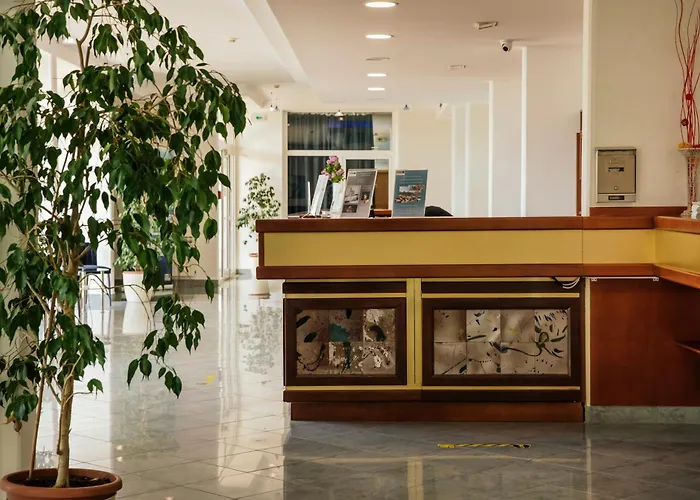 Maslinica Mimosa Lido Palace Hotel