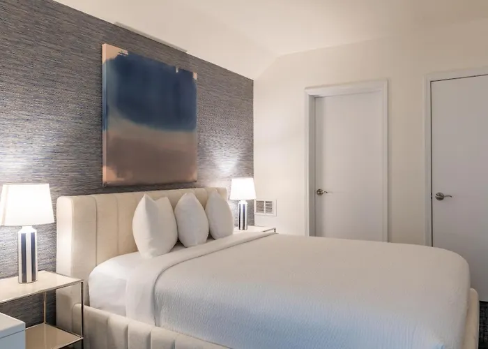Ogunquit River Inn & Suites