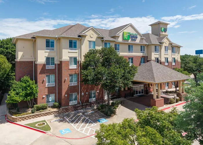 Holiday Inn Express Hotel & Suites Dallas - Grand Prairie I-20 By Ihg