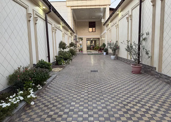 Sabrina Hotel