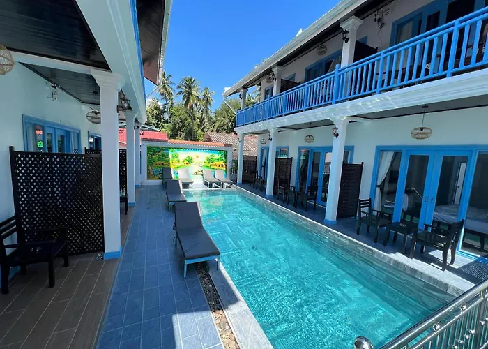 Sadakham Hotel