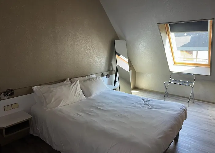 Hôtel Dupleix - Hyper centre - Réouverture