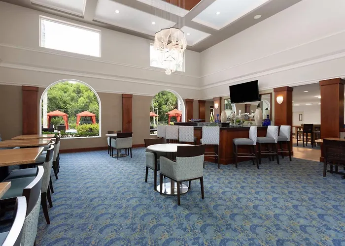 Hawthorn Extended Stay By Wyndham Naples