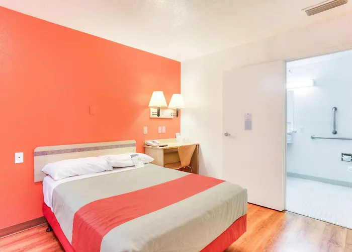 Motel 6-Tigard, Or - Portland South - Lake Oswego