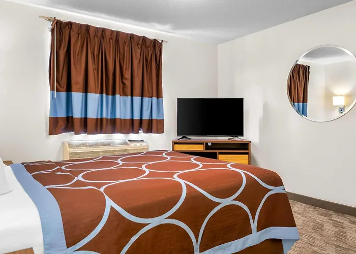 Super 8 By Wyndham Custer/Crazy Horse Area