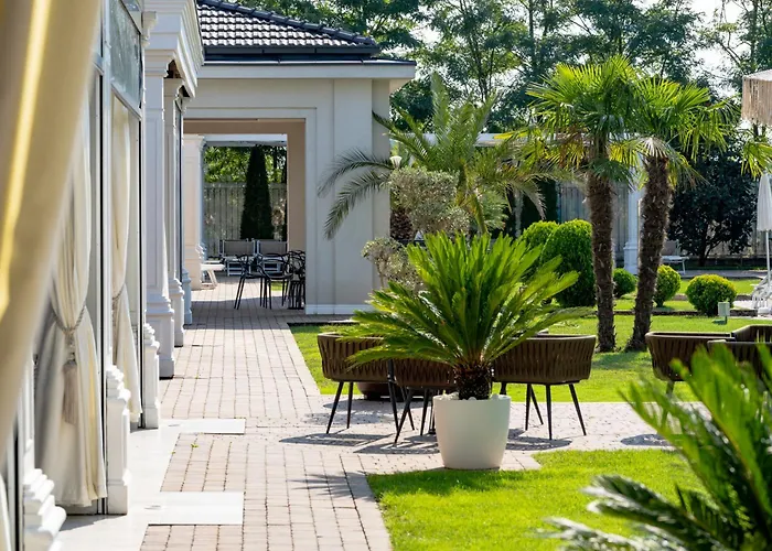 J'Adore Boutique Hotel