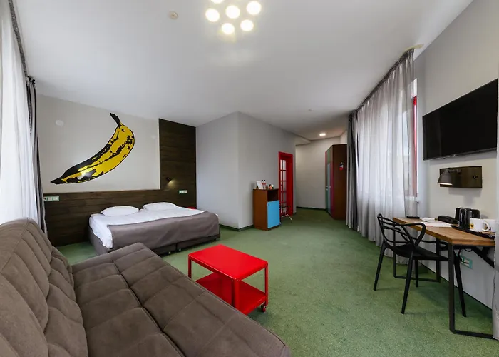 Emigrand Art Hotel