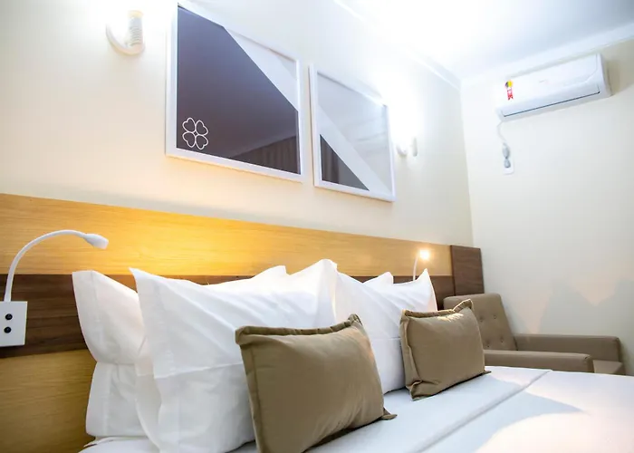 House Inn Hotel - Anashopping