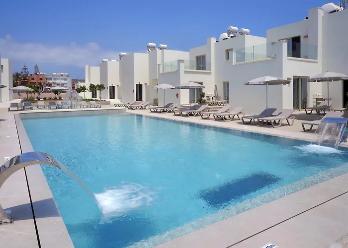 Panas Villas