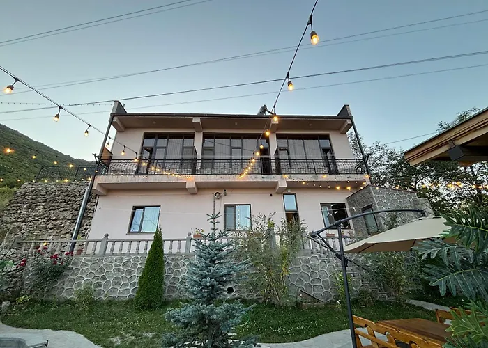 Tigran Hotel By Black & Gold