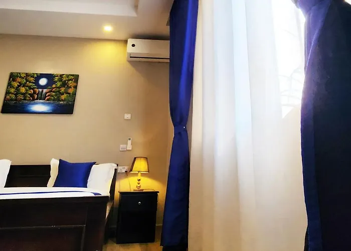 Golden Castle Hotel Hoima