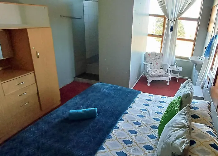 Oceanic Flashpackers Accommodation